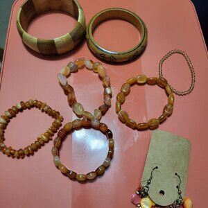 Lot 1 - Jewelry Bundle (17 Pieces)
